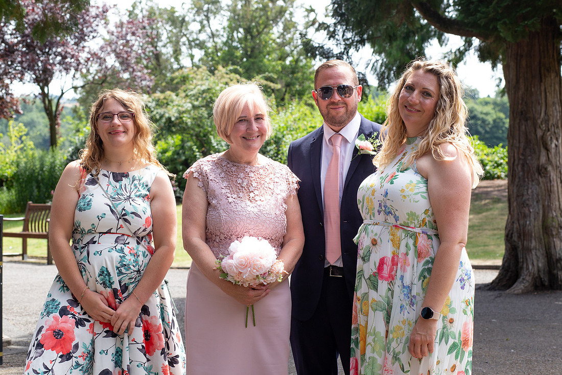 Val & Ian Wedding High Res (301)