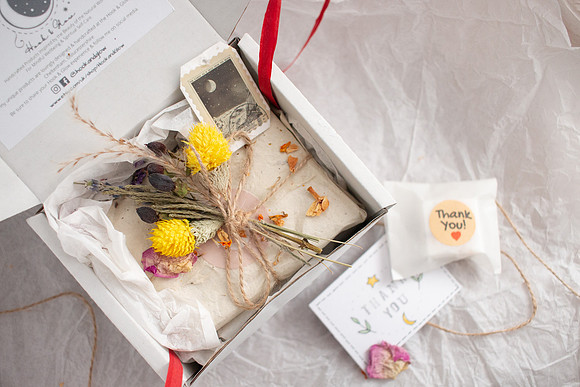 Christina-Clare Photography | Gift Sets & Subscription Boxes