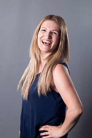 Christina-Clare Photography \ Headshot Portraits
