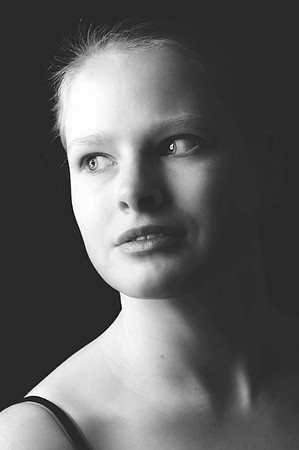 Christina-Clare Photography \ Headshot Portraits