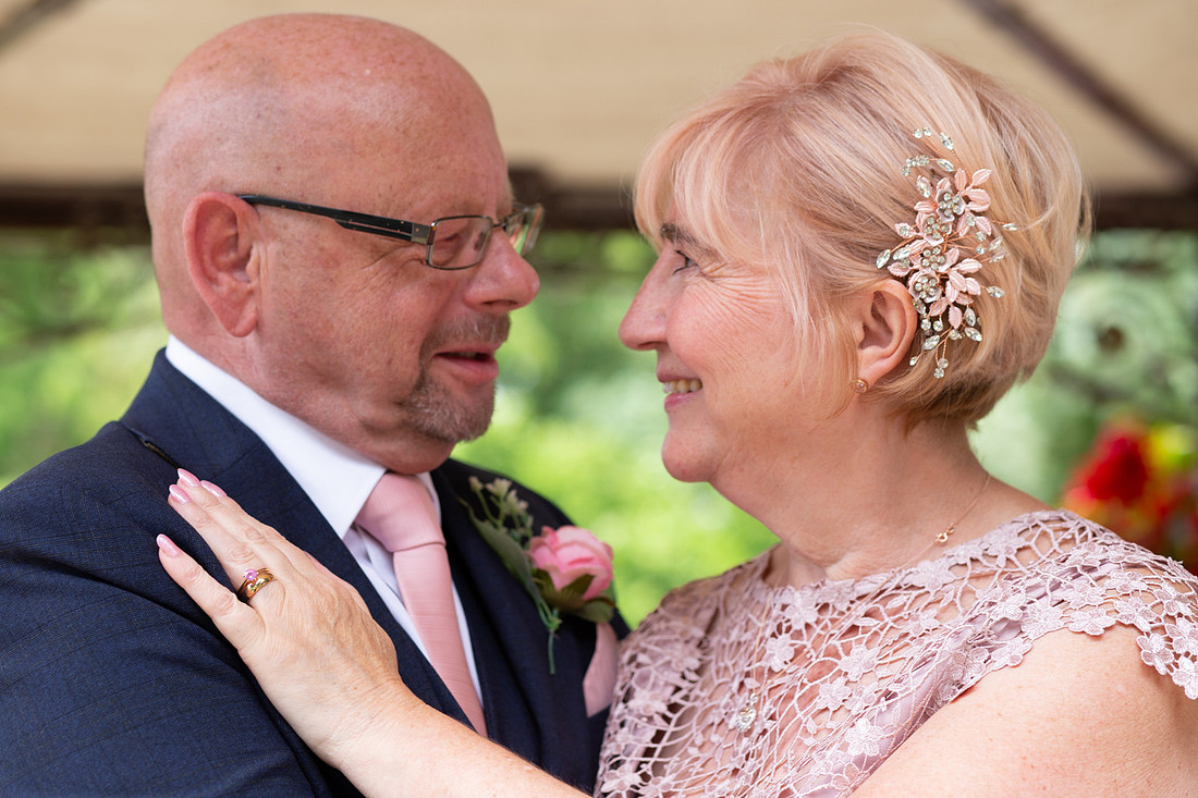 Val & Ian Wedding High Res (148)
